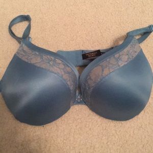 Victoria’s Secret So Obsessed by V/S  push-up bra